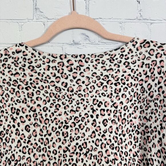 Talbots Blouse Women Plus Size 2X Animal Print Black Pink Front Button Casual - Picture 6 of 9